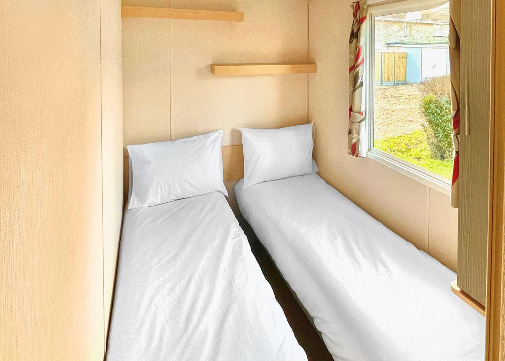 Orchards Holiday Park Newbridge  Cameră foto